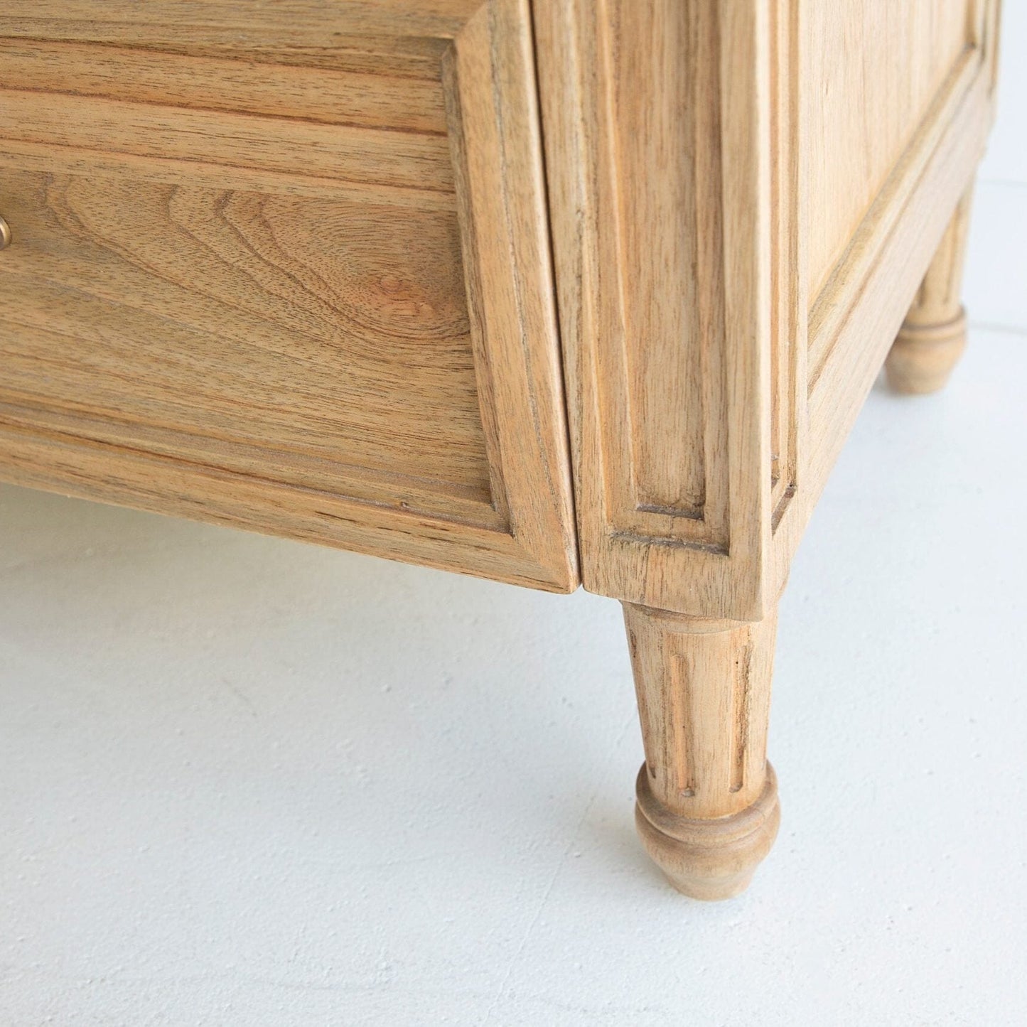 Cayman 5-Drawer Dresser in Weathered Oak Sun Republic