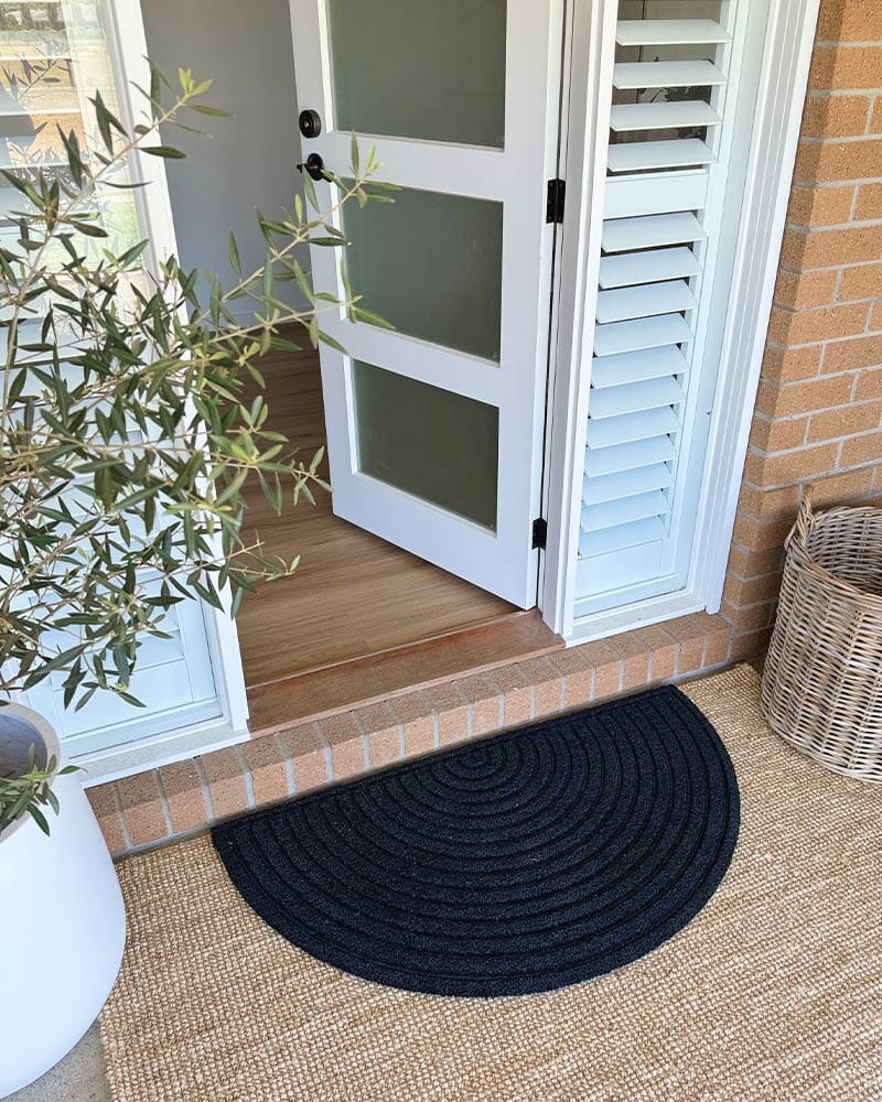 Ribbed Arch Door Mat – Sustainable Coir with Non-Slip Backing