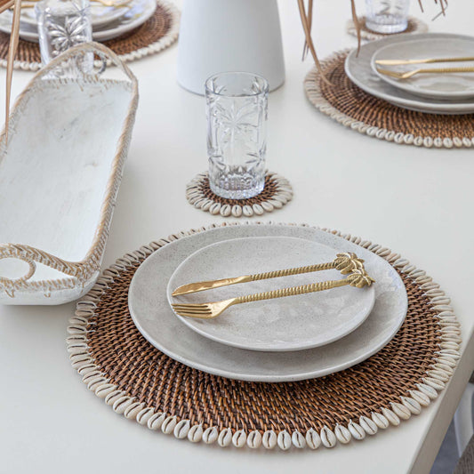 Natural Rattan & Shell Placemat SUN REPUBLIC