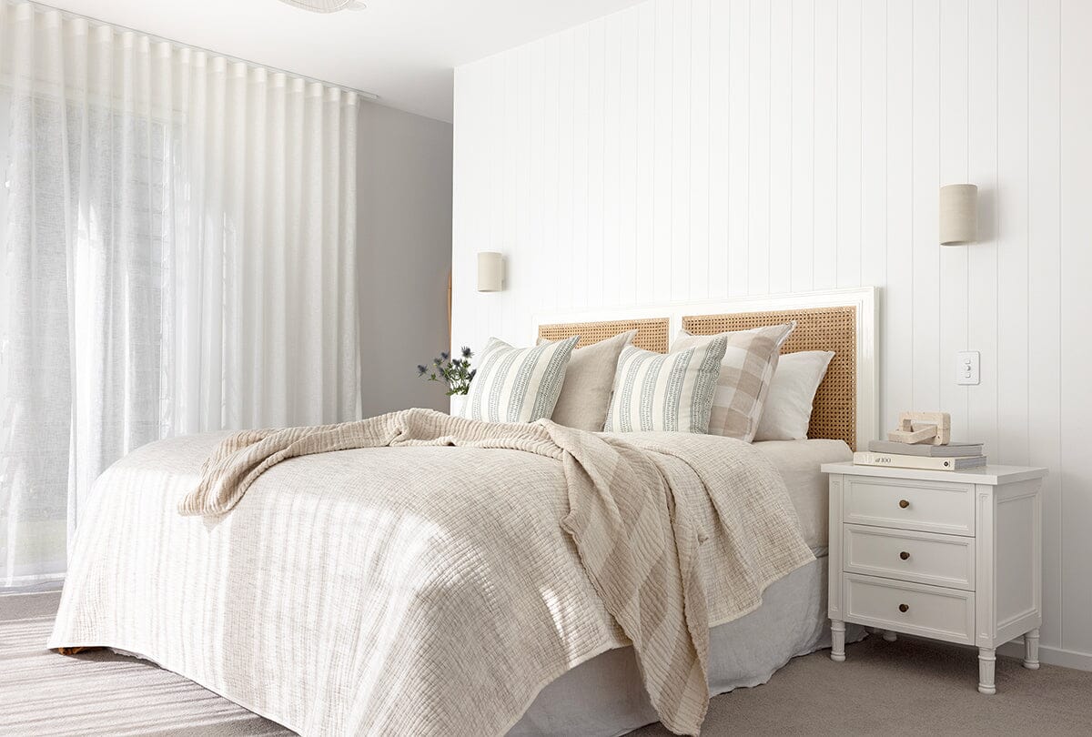 Cayman Mahogany & Rattan Bed Head - White | Q-K Sun Republic 