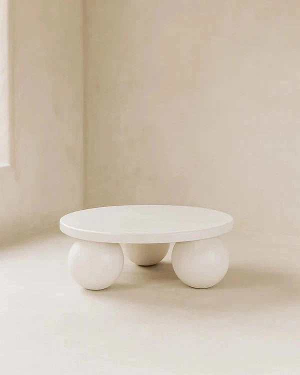 Eos Concrete Coffee Table - White Round Blacksalt 