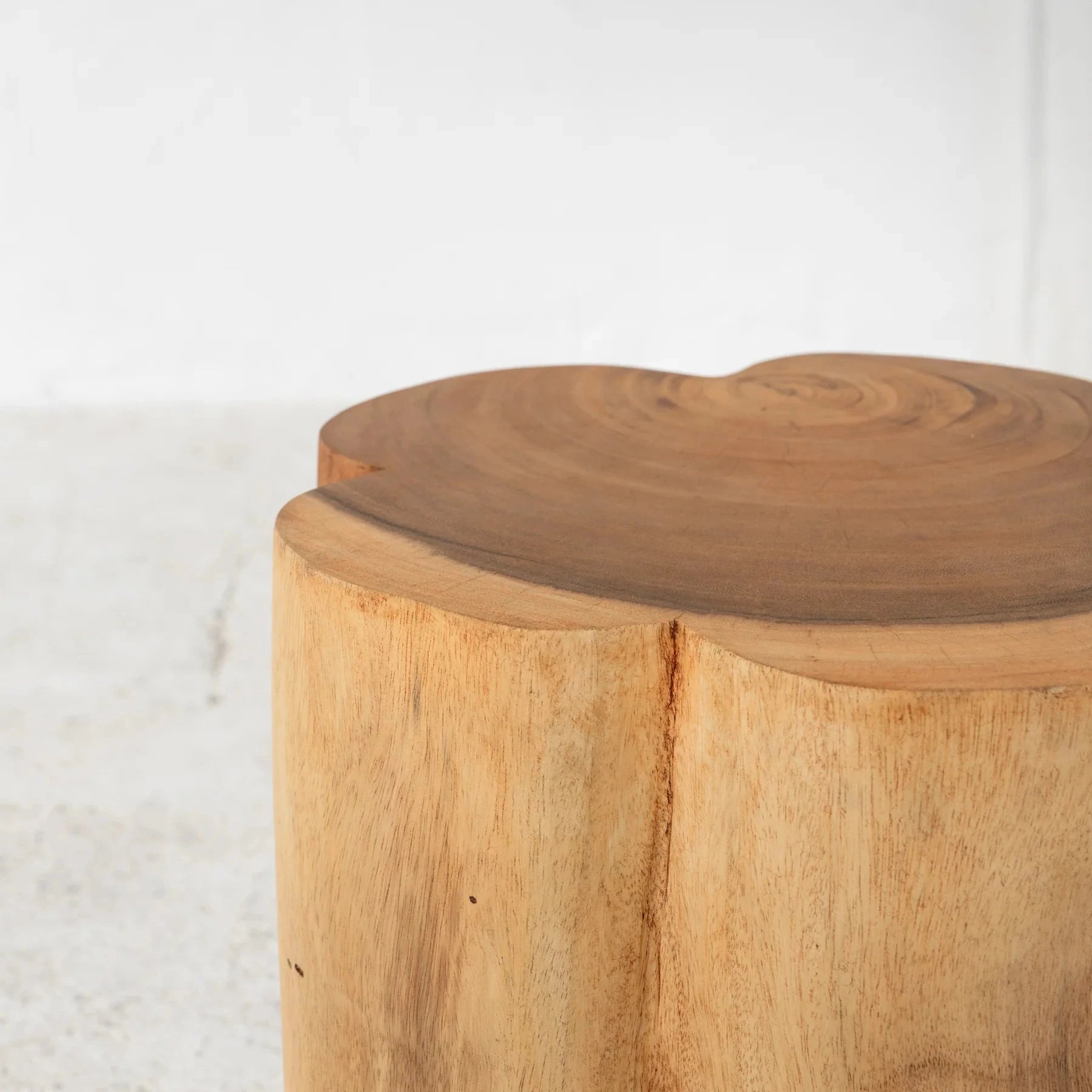 Flore Curved Stool / Side Table - Natural 