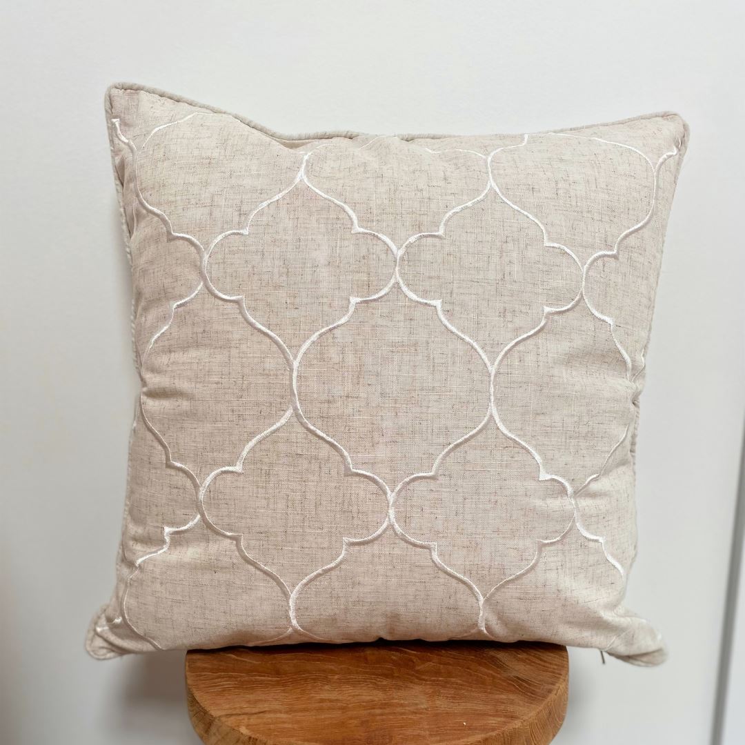 Hamptons Trellis Cushion – Natural & White Sun Republic 