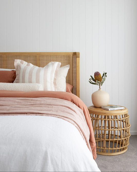 Island Cedar & Rattan Bed Head Q/K Sun Republic 