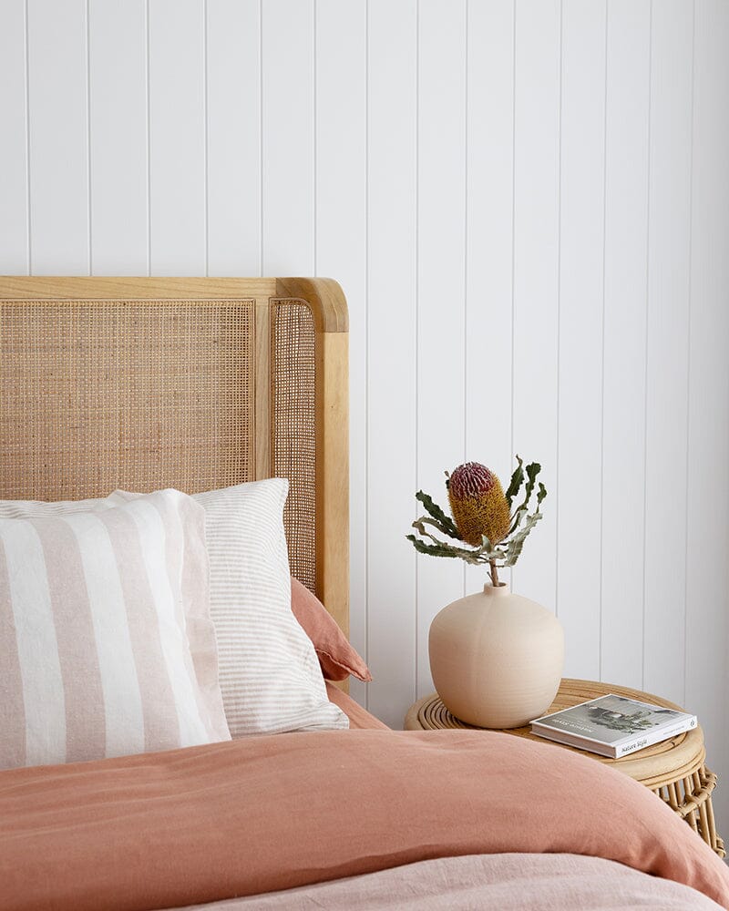 Island Cedar & Rattan Bed Head Q/K Sun Republic 