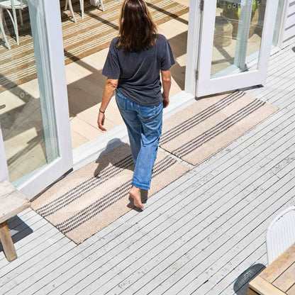 Macintosh Natural with Stripe Indoor/Outdoor Floor Mat 