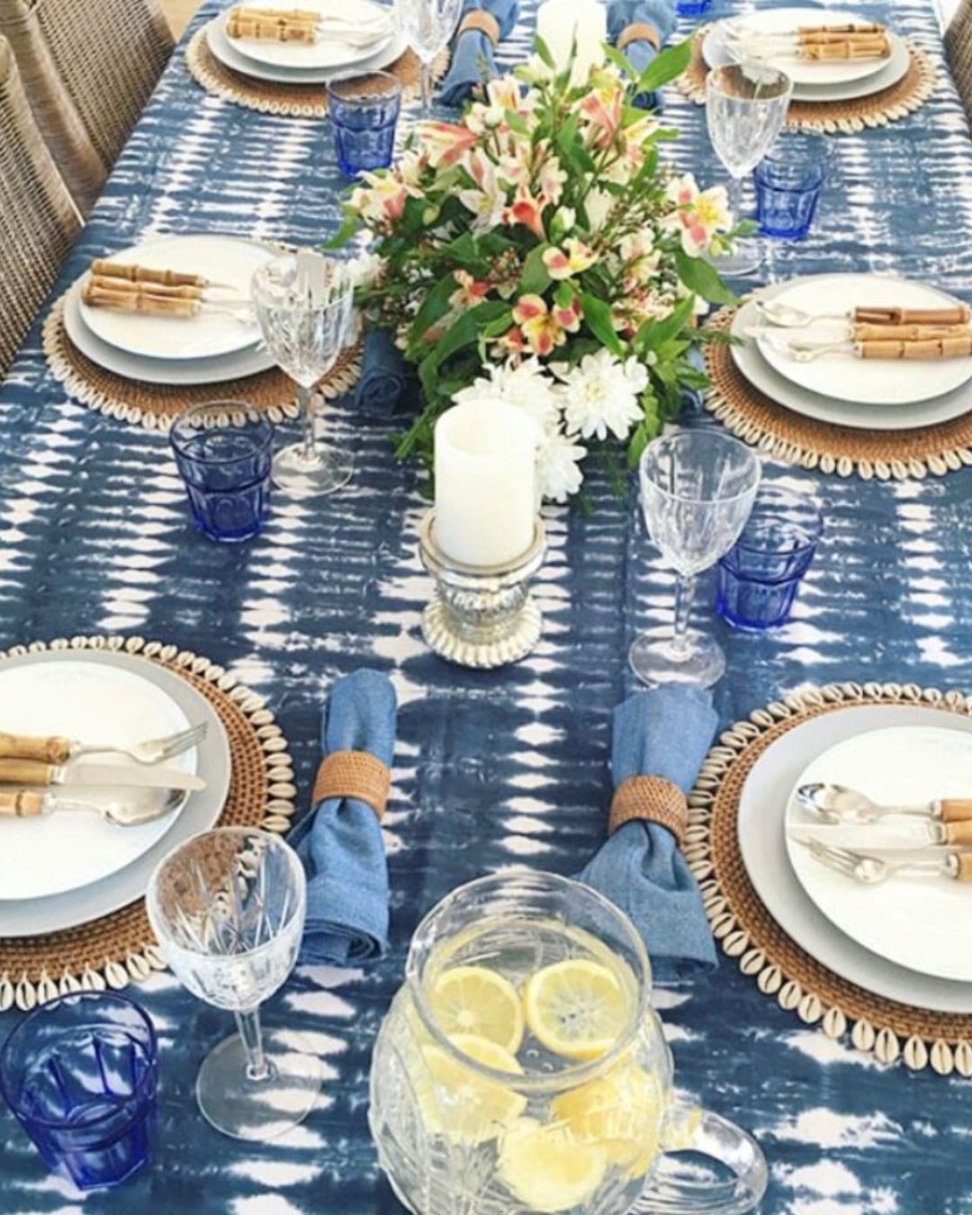 Natural Rattan & Shell Placemat Sun Republic 