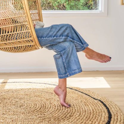 Organic Jute Round Rug | Natural & Heritage Black Zebra Home 