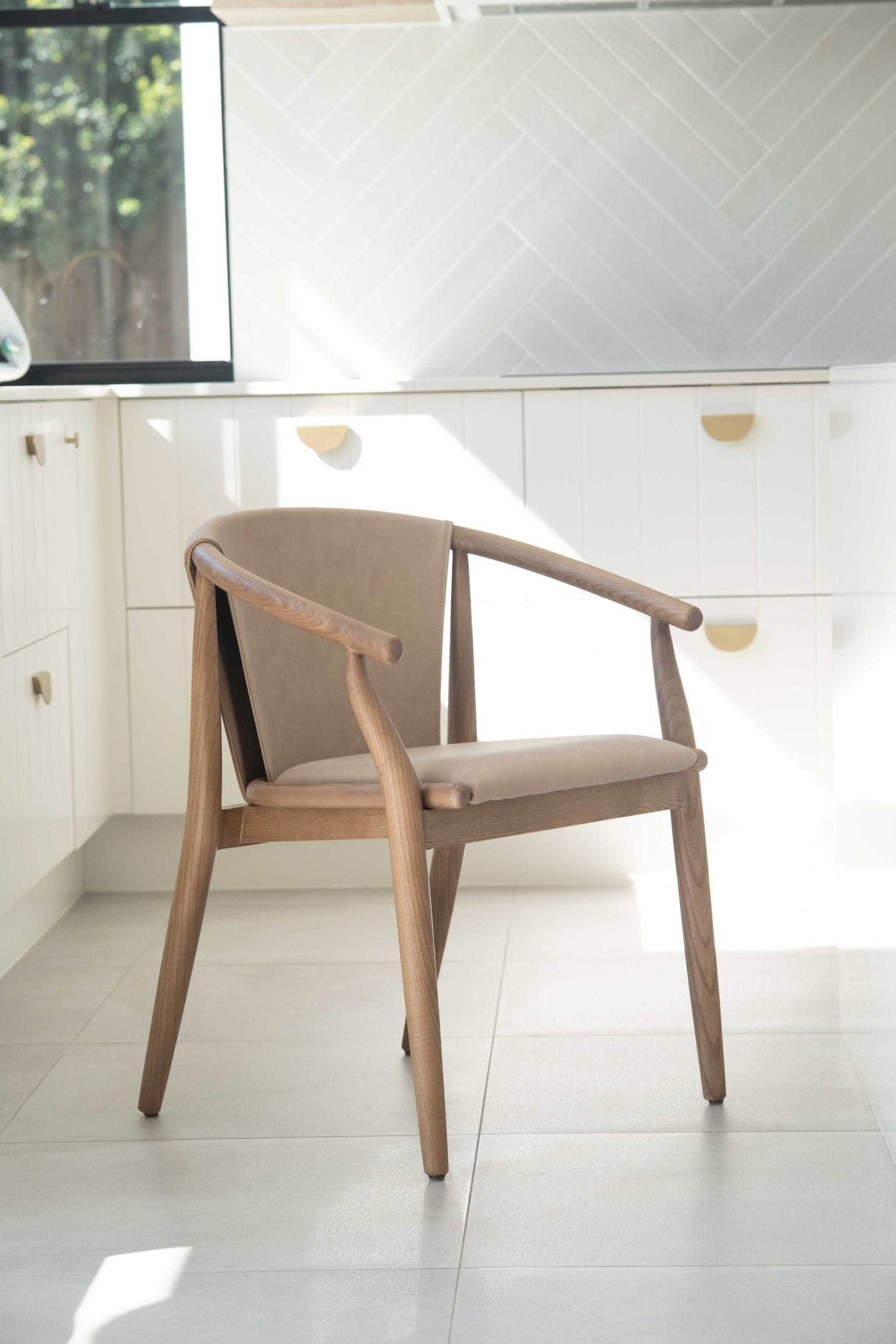 Oskar Dining Chair – Caramel Ash & Light Khaki Sun Republic 