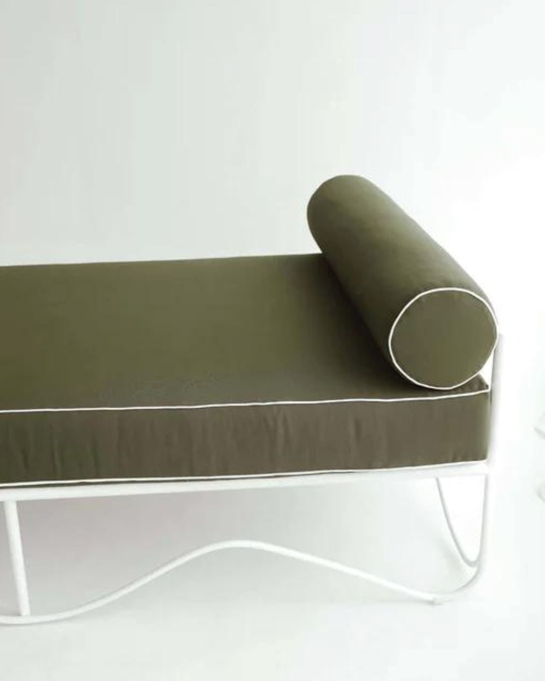 Positano Outdoor Sunbed - Khaki Green with White Piping Sun Republic 