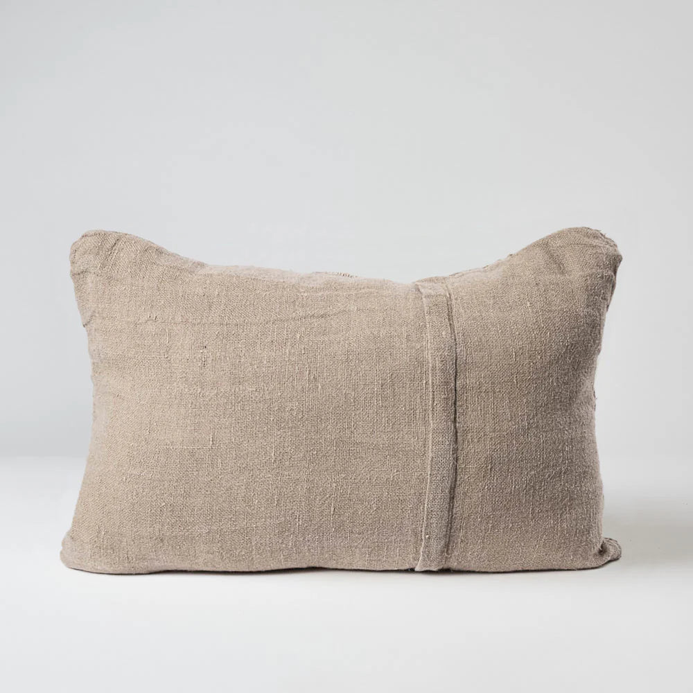 Retreat Cushion – Natural/Ivory/Black Sun Republic 