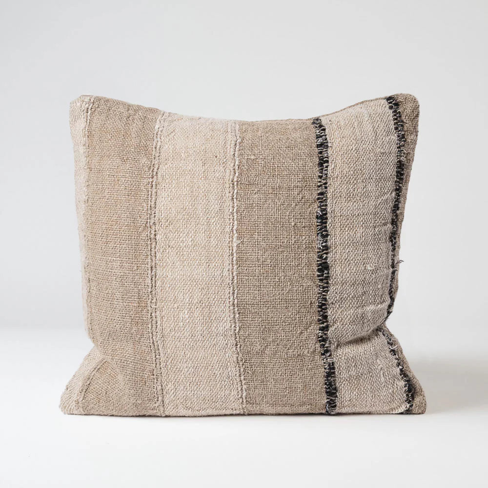 Retreat Cushion – Natural/Ivory/Black Sun Republic 