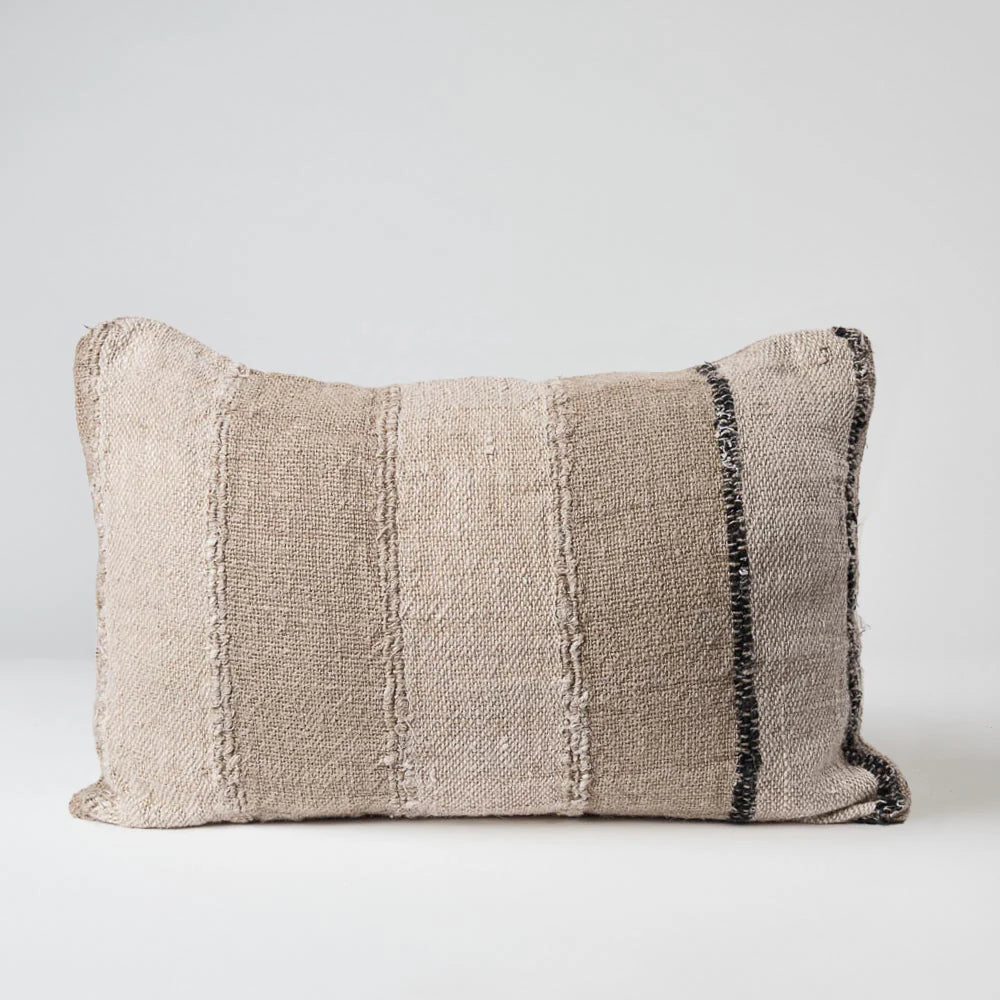 Retreat Cushion – Natural/Ivory/Black Sun Republic 