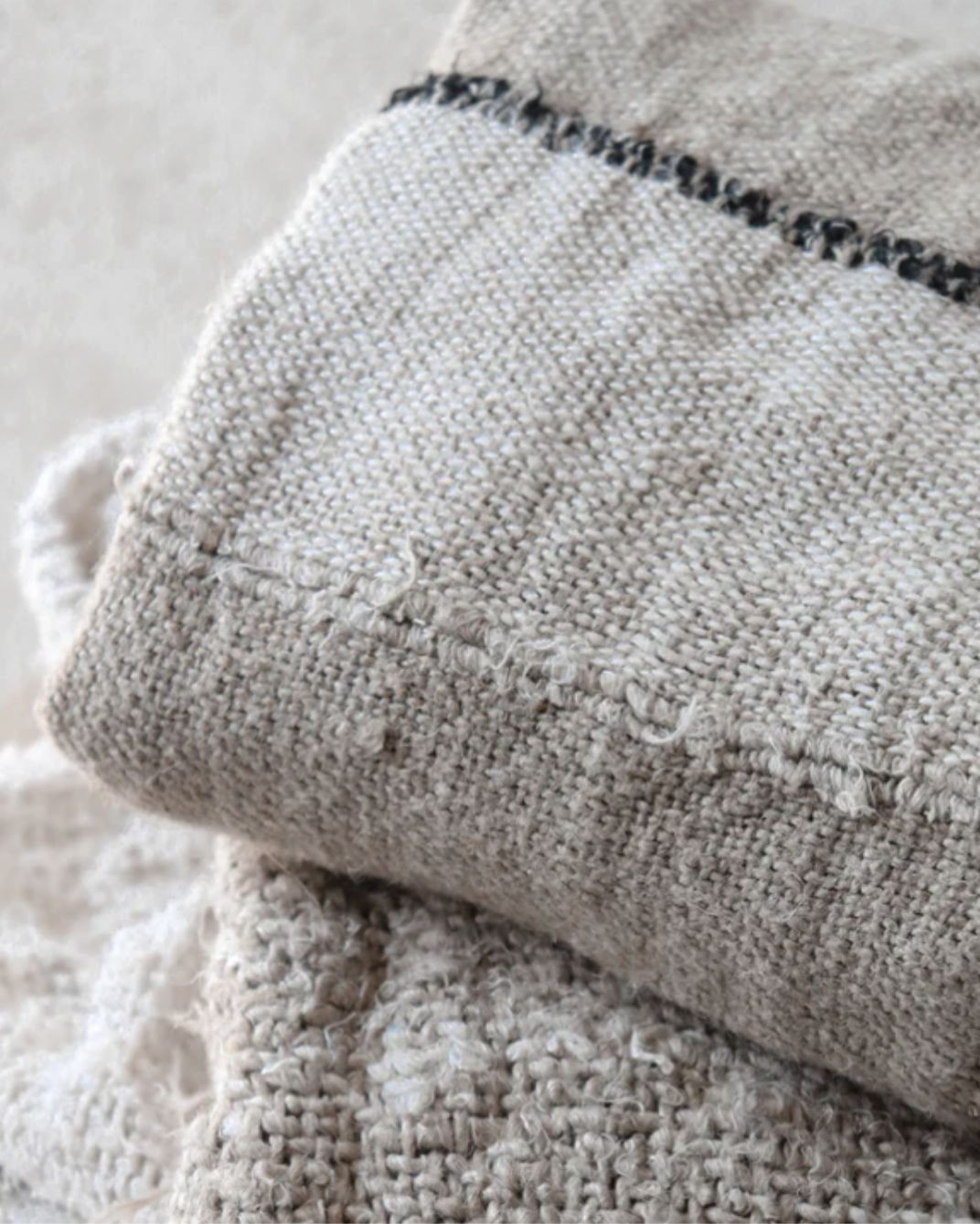 Retreat Throw - Natural/Ivory/Black Sun Republic 