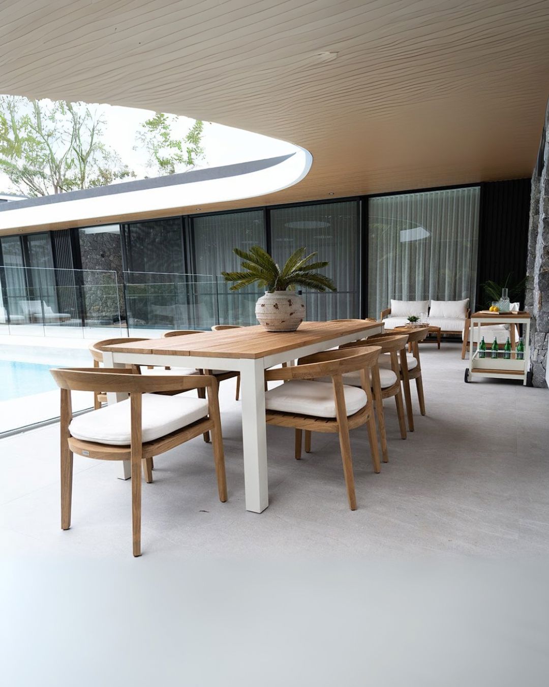 Shoalhaven Outdoor Teak Extension Dining Table - Pearl White Abide 
