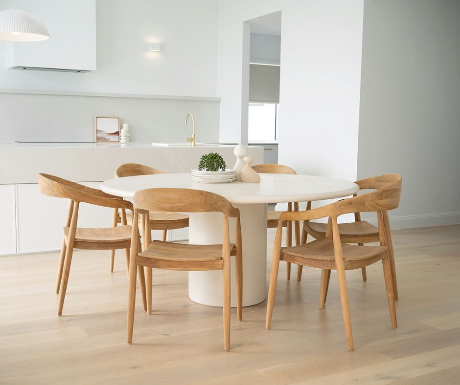 Siena Dining Table - Round Sun Republic 