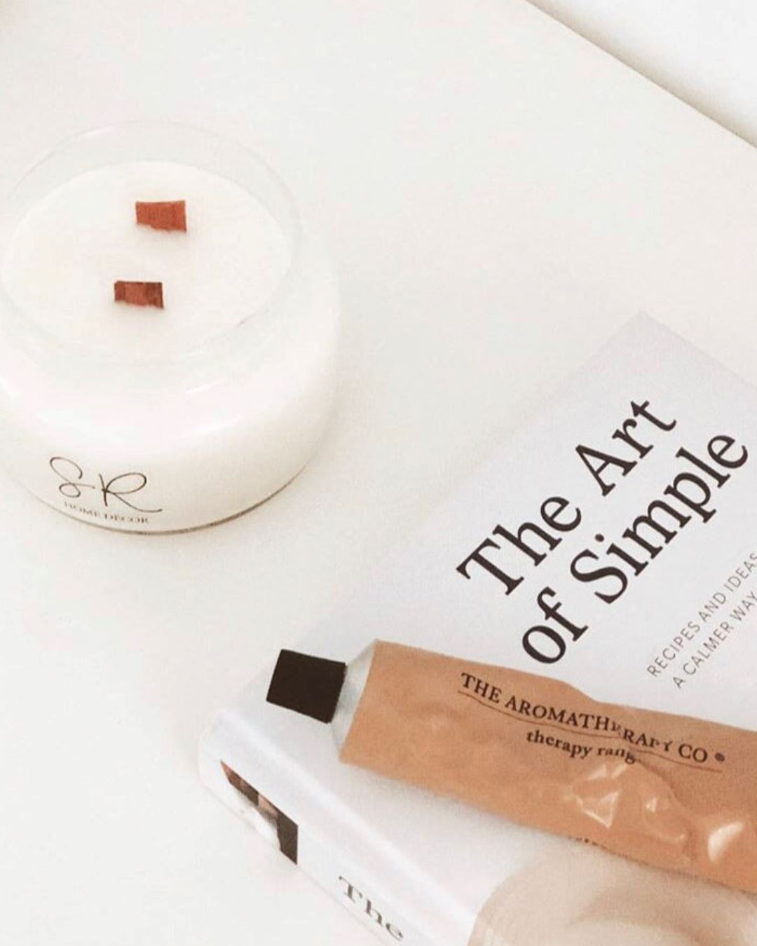 SR Signature Glass Bulb Double Wood Wick Scented Candle - 65 Hour Sun Republic 