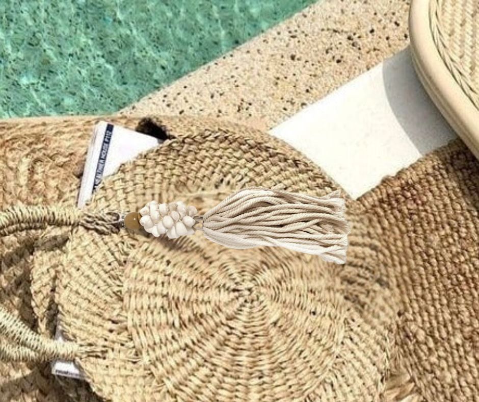 White Shell Keyring - Coastal Bag Accessory Sun Republic 