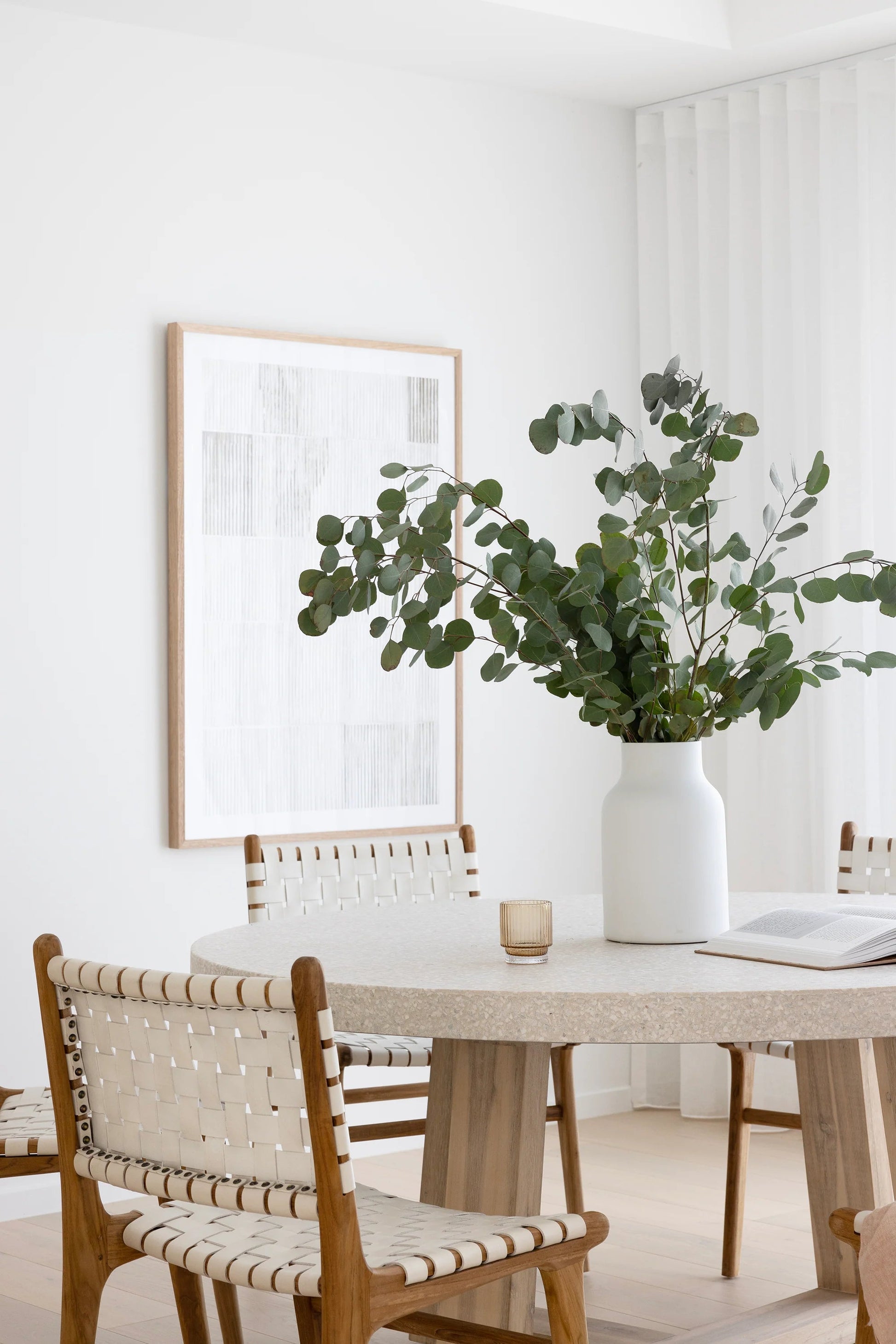 Whitewash round dining deals table