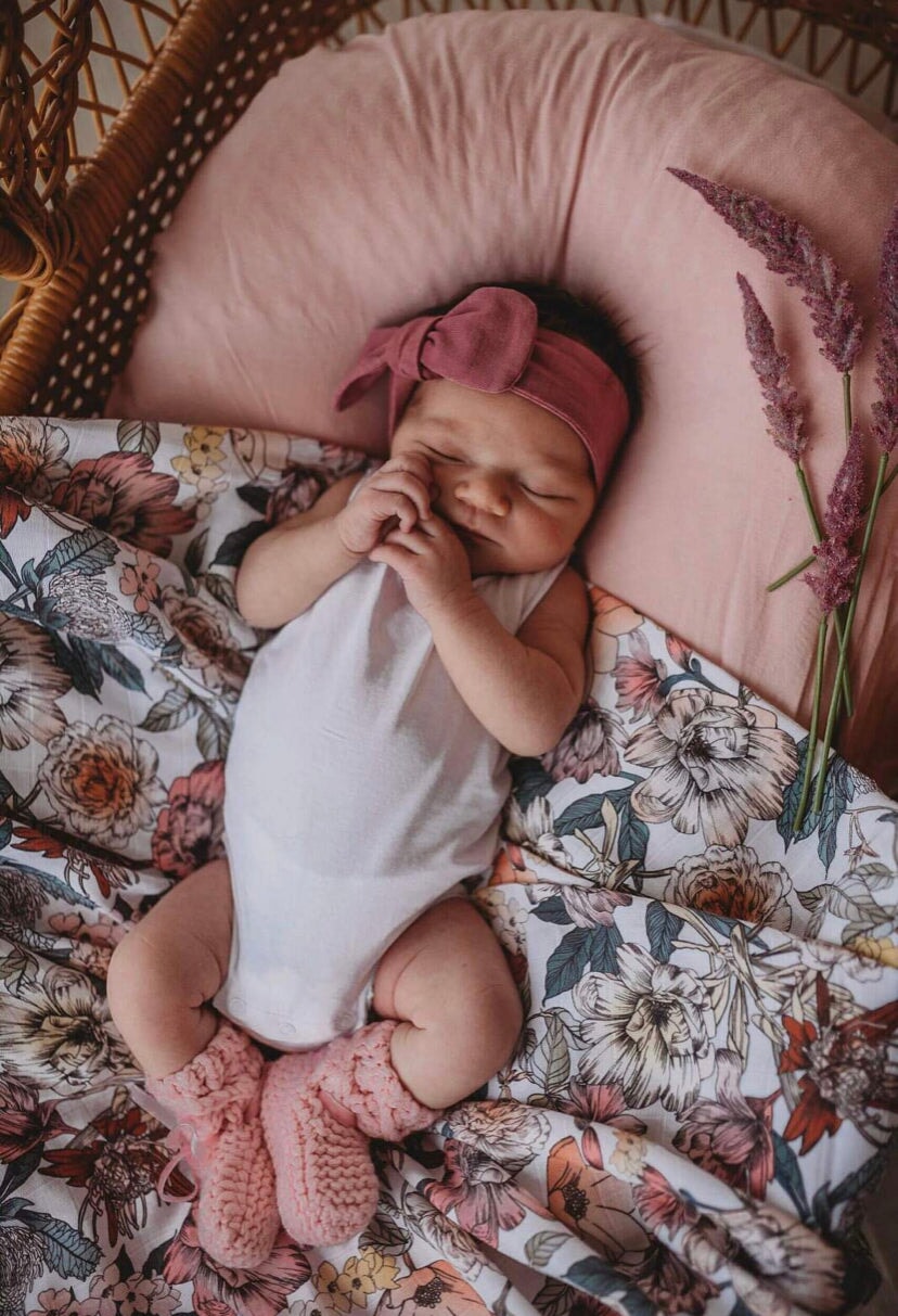 Baby Organic Cotton Muslin Wrap | Australiana Floral Snuggle Hunny 