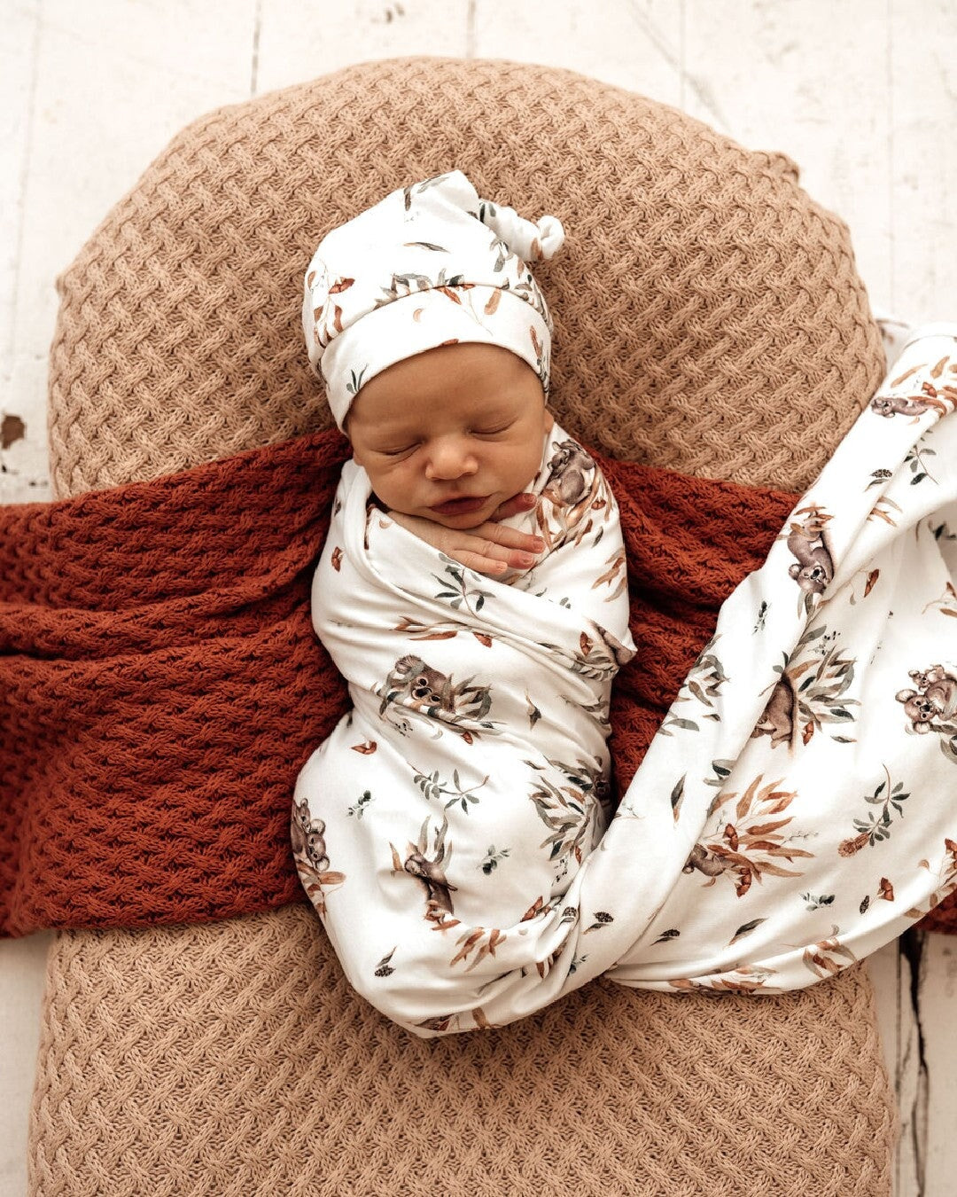 Diamond Soft Knit Nursery Blanket | Umber Snuggle Hunny 