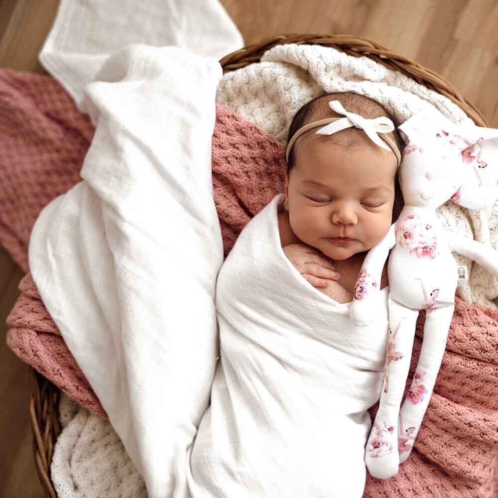 White/Milk Organic Baby Muslin Wrap Snuggle Hunny 